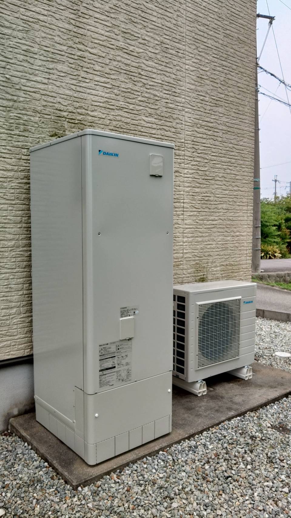 20250822A夏の雷雨による制御基板故障で給湯器交換工事